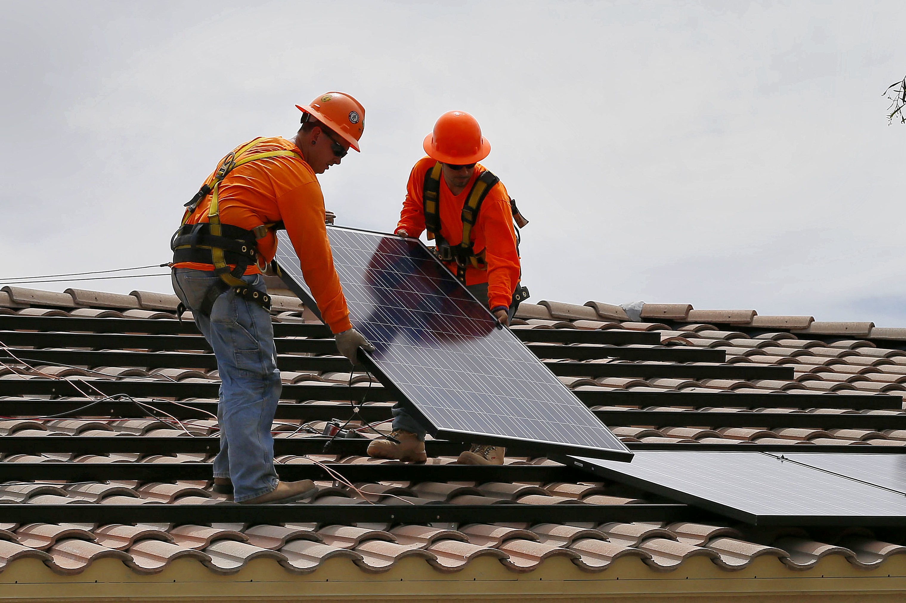 根據奧巴馬能源主管的報告，2017年太陽能工作崗位下降