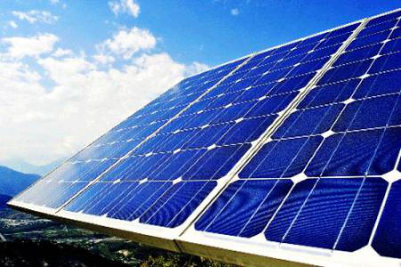 華能?？陔姀S智能光伏發電擴建項目并網發電