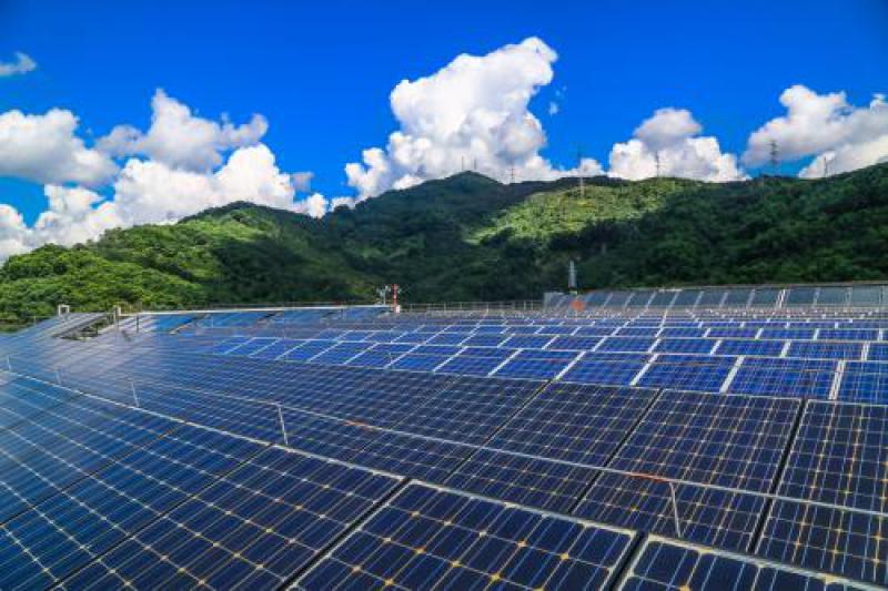 二連浩特7月光伏發電量2022.72萬千瓦時，同比下降6.2％