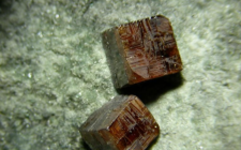 卡塔爾，瑞士和意大利的研究人員開發出防水太陽能電池