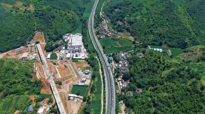 設計時速350公里！中國渝昆高鐵建設取得重大突破