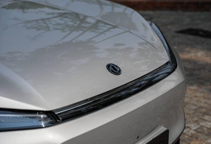 周鋒任東風汽車集團有限公司副總經理、黨委常委