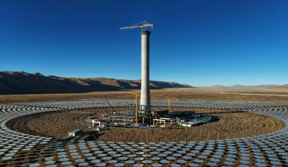 全球海拔最高塔式光熱項目定日鏡安裝突破10000面大關