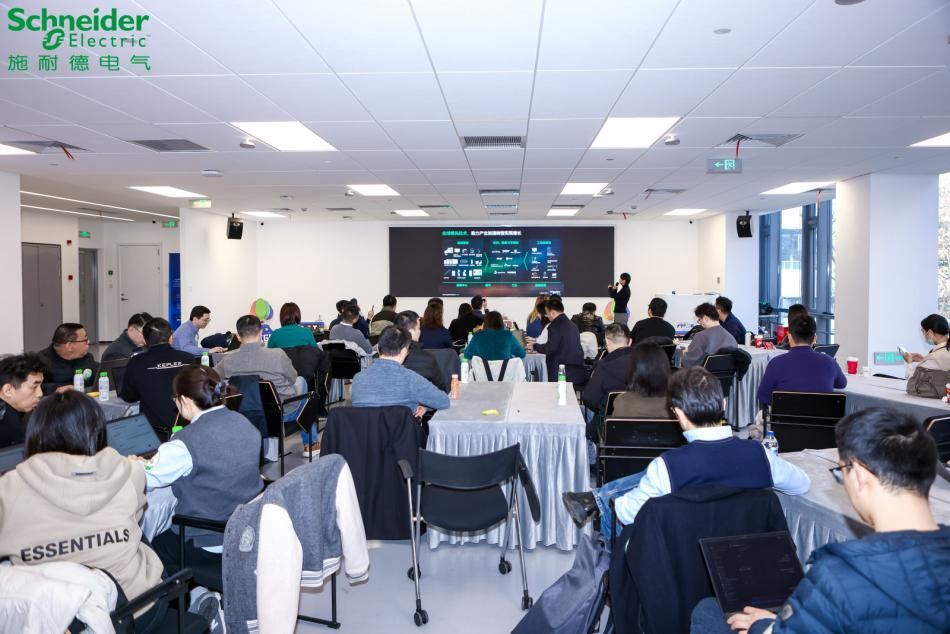 共探AI產業融合新路徑，施耐德電氣“創贏計劃”第六季創新日成功舉辦