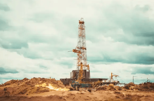 雪佛龍獲得利比亞陸上勘探合同，拓展北非能源布局