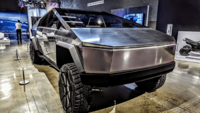 特斯拉Cybertruck新款四驅版發布，售價59990美元